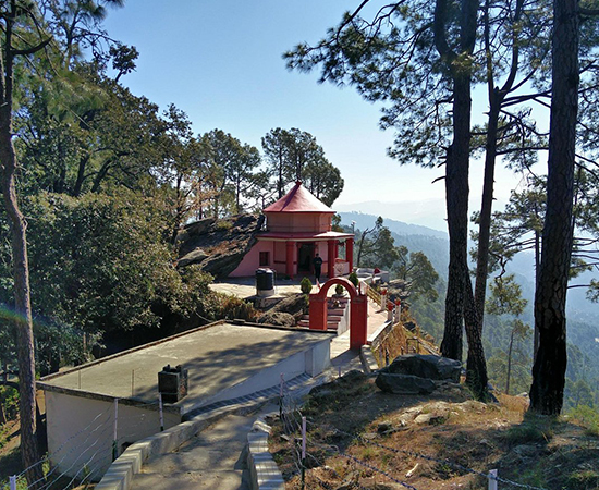 02-kasar-devi-temple