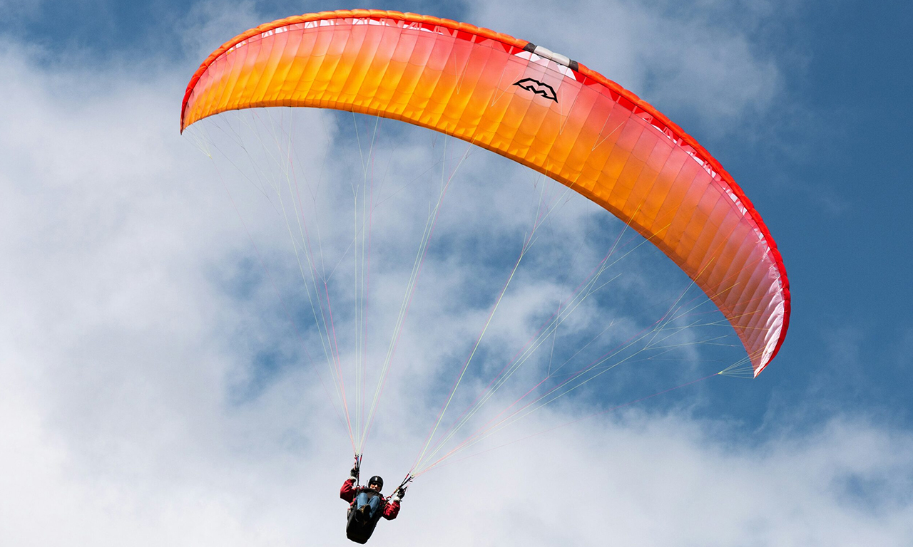 03-paragliding